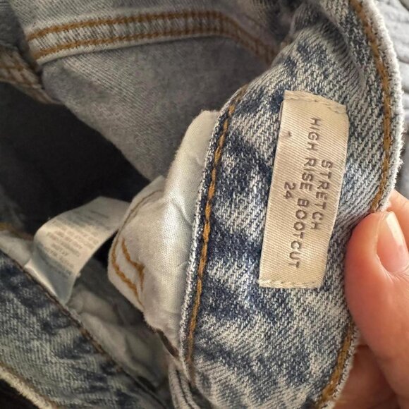 Women's Blue Jeans - Picture 4 of 6